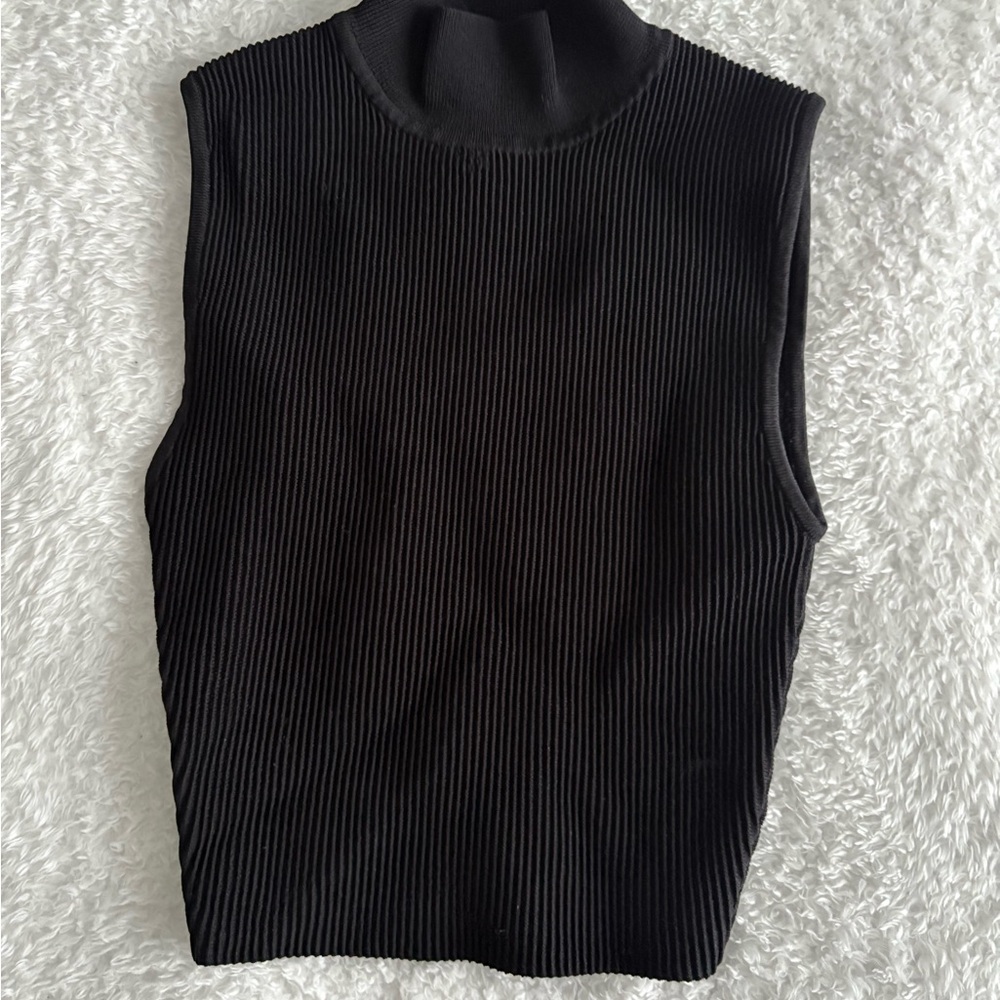 Babaton Black Ribbed Tank Top